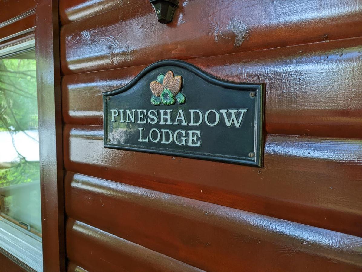Pineshadow Lodge-Dog Friendly Kenwick Park Louth Лаут Екстериор снимка