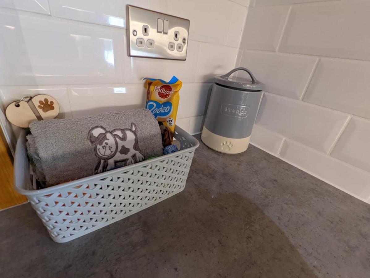 Pineshadow Lodge-Dog Friendly Kenwick Park Louth Лаут Екстериор снимка