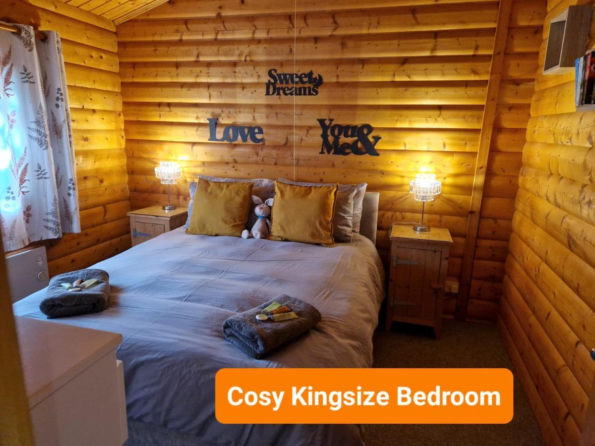 Pineshadow Lodge-Dog Friendly Kenwick Park Louth Лаут Екстериор снимка