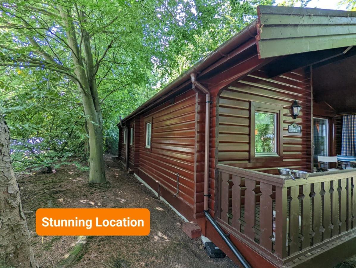 Pineshadow Lodge-Dog Friendly Kenwick Park Louth Лаут Екстериор снимка