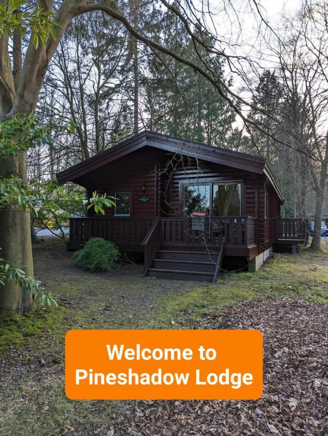 Pineshadow Lodge-Dog Friendly Kenwick Park Louth Лаут Екстериор снимка